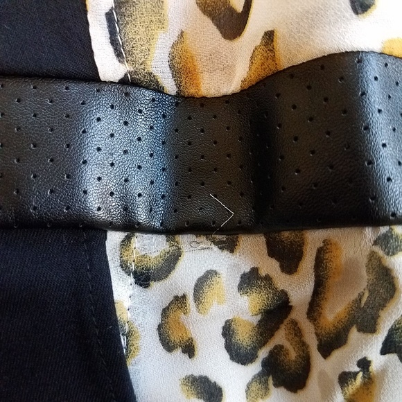 Fashion Star Express Leopard Peplum Mini Dress - Picture 8 of 8